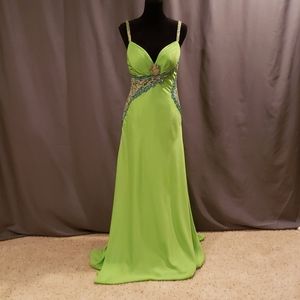 Dave & Johnny prom,lime green,beaded,size 6